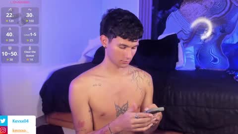  A L E X  online show from May 2026 11:01:04 PM