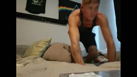 kingrat282130 online show from October 2025 06:52:01 PM