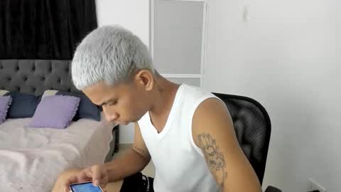 DOMINANT ALPHA KINGS online show from November 2025 05:51:02 AM