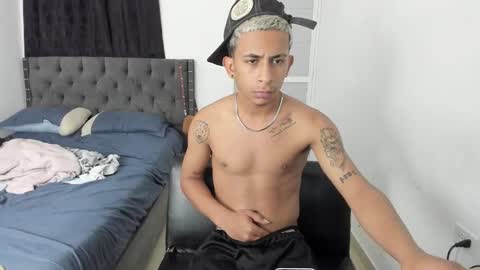 DOMINANT ALPHA KINGS online show from December 2025 07:58:02 AM