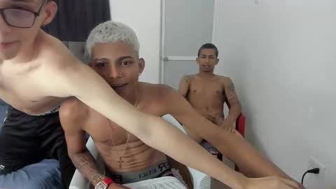 DOMINANT ALPHA KINGS online show from January 2026 08:08:02 AM