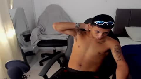 DOMINANT ALPHA KINGS online show from June 2026 08:30:02 PM
