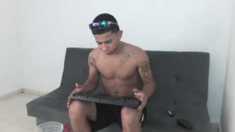 DOMINANT ALPHA KINGS online show from July 2026 04:52:01 AM