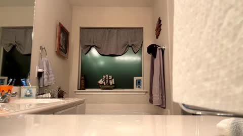 Snapshot of kingslimfresh chatting on January 2025 05:26:02 AM kingslimfresh online show from January 2025 05:26:02 AM