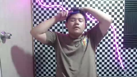 Yuki online show from April 2026 10:24:02 AM