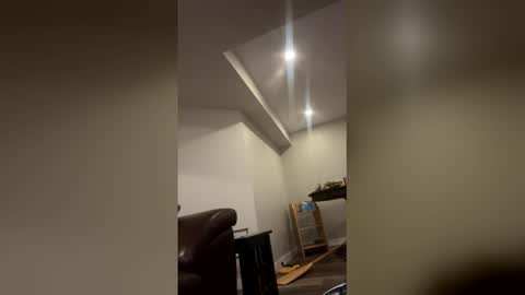 Snapshot of kink_fun chatting on February 2026 10:24:02 PM kink_fun online show from February 2026 10:24:02 PM