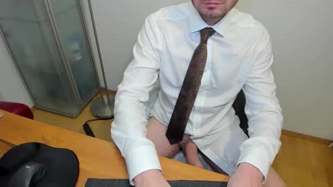 kinksubbydubby online show from December 2025 08:04:01 PM