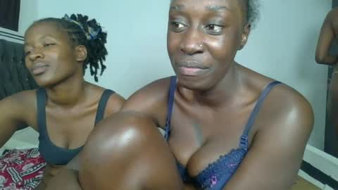 kinky_leila online show from July 2026 06:47:02 AM