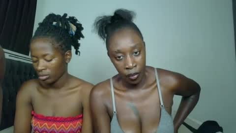 kinky_leila online show from July 2026 07:18:02 PM