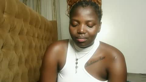 Snapshot of kinky_lola1 chatting on January 2026 08:45:02 PM Lola online show from January 2026 08:45:02 PM