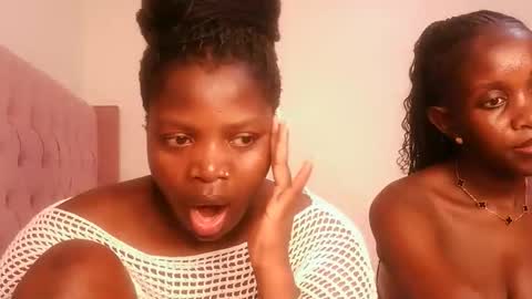 Snapshot of kinky_lola1 chatting on February 2026 11:00:01 AM Lola online show from February 2026 11:00:01 AM