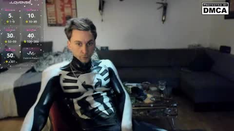 Snapshot of kinky_spidey chatting on December 2025 02:47:02 PM kinky_spidey online show from December 2025 02:47:02 PM