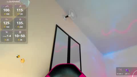 Snapshot of kinky_yeyns chatting on January 2025 02:20:01 AM kinky yeyns online show from January 2025 02:20:01 AM