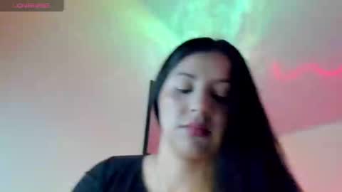 Snapshot of kinky_yeyns chatting on January 2025 12:15:02 AM kinky yeyns online show from January 2025 12:15:02 AM