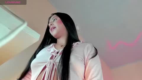 Snapshot of kinky_yeyns chatting on February 2025 10:11:01 PM kinky yeyns online show from February 2025 10:11:01 PM