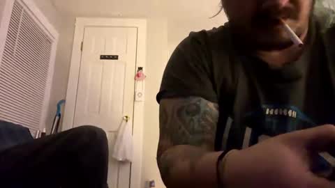 Snapshot of kinkybiguy14 chatting on November 2025 11:09:02 AM Kinky Cassie online show from November 2025 11:09:02 AM