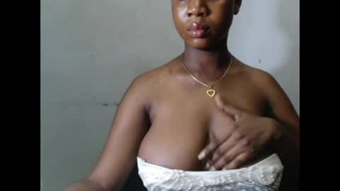 kinkyjuicexx online show from May 2026 11:37:01 AM
