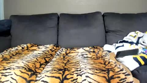 Kinky online show from February 2025 12:29:01 PM