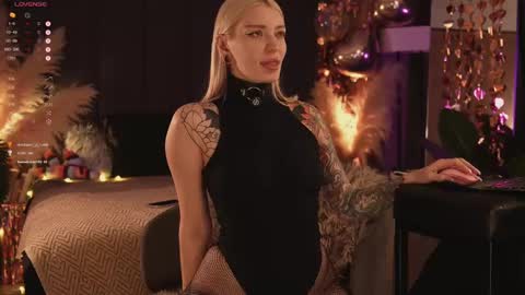 kinkylina_ online show from February 2025 09:25:02 PM