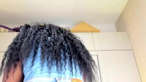 Snapshot of kiomarabaker chatting on November 2025 11:53:01 AM M A R A online show from November 2025 11:53:01 AM