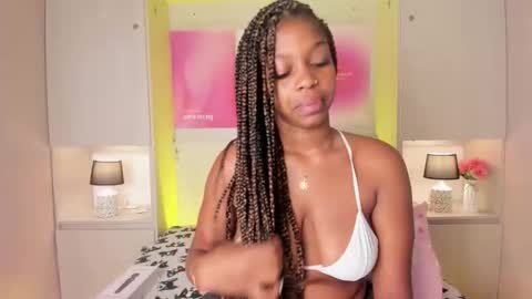 Snapshot of kiomarabaker chatting on February 2026 11:27:02 AM M A R A online show from February 2026 11:27:02 AM