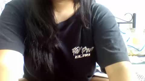 Snapshot of kion_and_valu chatting on October 2025 05:13:02 PM kion_and_valu online show from October 2025 05:13:02 PM