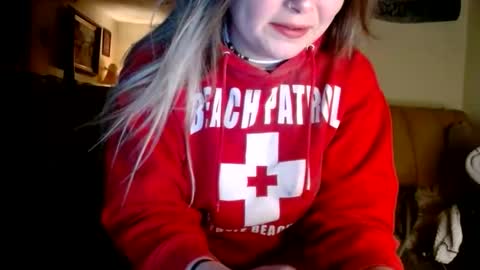 Snapshot of kipsy420 chatting on December 2025 12:37:02 AM Kipsy Rose online show from December 2025 12:37:02 AM