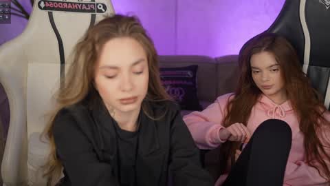 Snapshot of kira0541 chatting on March 2026 09:42:02 PM Sweet girls online show from March 2026 09:42:02 PM