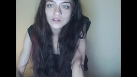 Kira1st  online show from May 2026 07:41:01 PM
