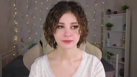 Kira online show from May 2026 05:58:02 AM