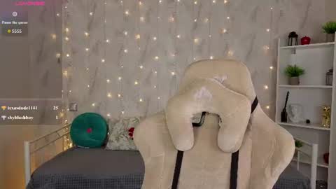 Kira online show from July 2026 12:19:01 AM