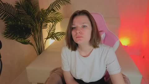 Snapshot of kira_hatti chatting on May 2026 01:25:02 AM Kira online show from May 2026 01:25:02 AM