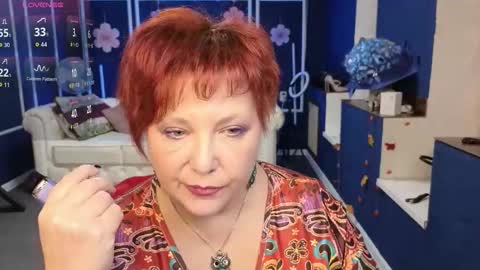 Kira Kennet online show from November 2025 10:21:01 AM