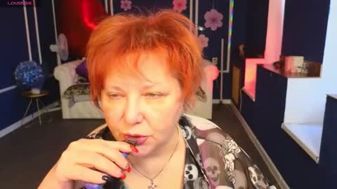 Kira Kennet online show from April 2026 07:39:01 AM