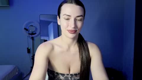 Kira love1 online show from June 2026 07:51:01 AM