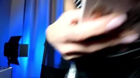 Kira and friends online show from September 2025 07:08:01 PM