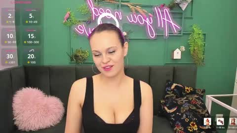 KIRA online show from May 2026 01:33:02 AM