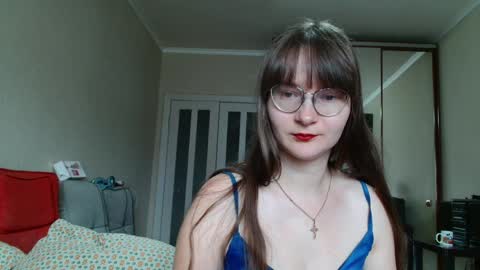 KiraGoldens online show from June 2026 06:15:02 AM