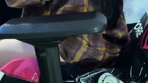 Snapshot of kiralilime chatting on March 2025 12:01:02 PM Kira online show from March 2025 12:01:02 PM