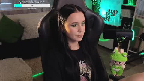 Snapshot of kiralilime chatting on October 2025 11:30:01 AM Kira online show from October 2025 11:30:01 AM