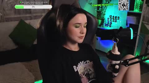 Snapshot of kiralilime chatting on October 2025 10:11:01 PM Kira online show from October 2025 10:11:01 PM