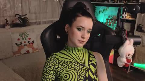 Snapshot of kiralilime chatting on January 2026 07:17:01 PM Kira online show from January 2026 07:17:01 PM