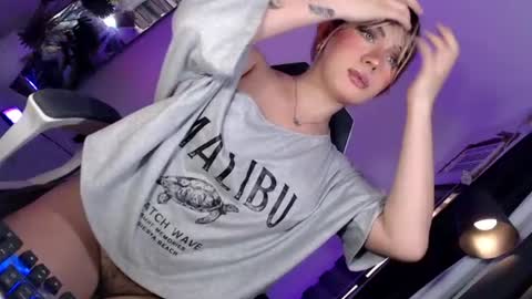 Its your girl KIRA online show from June 2026 02:11:01 AM
