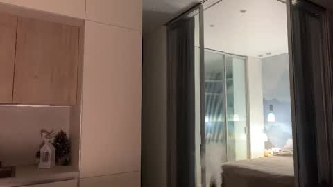 Kira online show from March 2026 05:06:02 PM