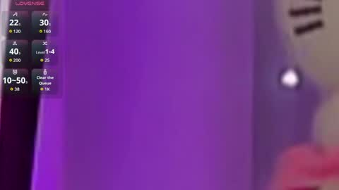 KiraParker online show from May 2026 06:14:01 PM