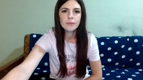 Kira online show from July 2026 08:14:01 PM
