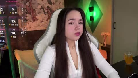 Snapshot of kirarasay chatting on February 2025 07:54:02 AM Kira online show from February 2025 07:54:02 AM