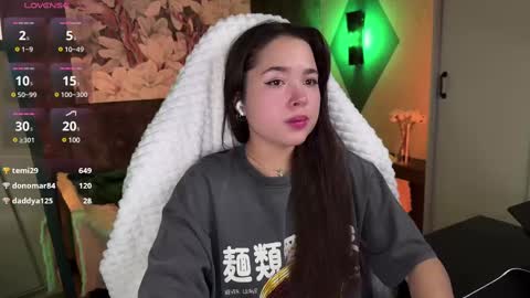 Snapshot of kirarasay chatting on February 2025 02:02:01 PM Kira online show from February 2025 02:02:01 PM