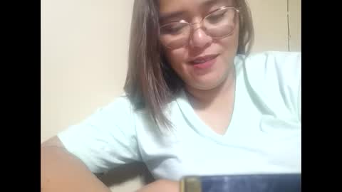kiray20 online show from December 2024 11:07:01 AM