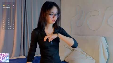 Snapshot of kirbycallaro chatting on April 2026 06:46:02 PM Miko online show from April 2026 06:46:02 PM